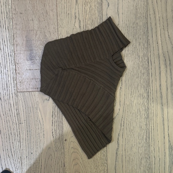 Fashion Nova Brown Ribbed Crop Top - Picture 4 of 5